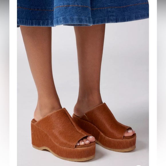 Kelsi Dagger Shoes - Kelsi Dagger Brooklyn Rowan Platform Sandal size 7